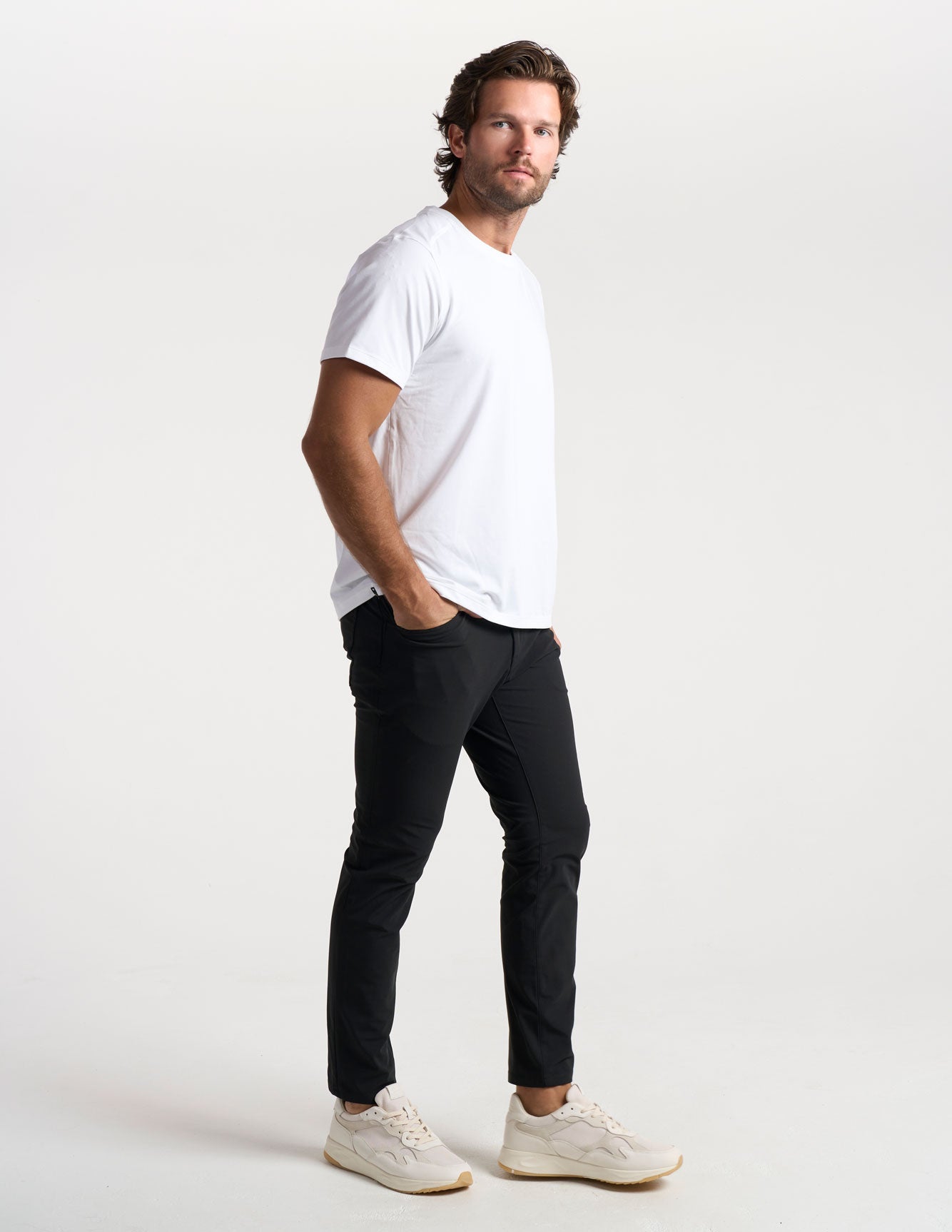 5-Pocket Tech Pants - Black - Slim Fit (Buzzed Gravity)
